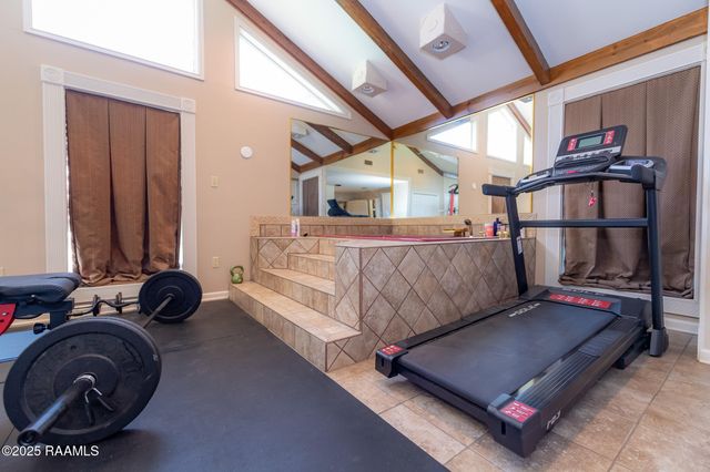 320 N Morein Street, Ville Platte, LA 70586