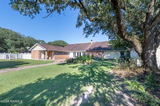 320 N Morein Street, Ville Platte, LA 70586