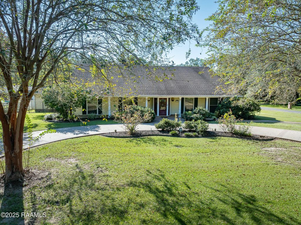 320 N Morein Street, Ville Platte, LA 70586