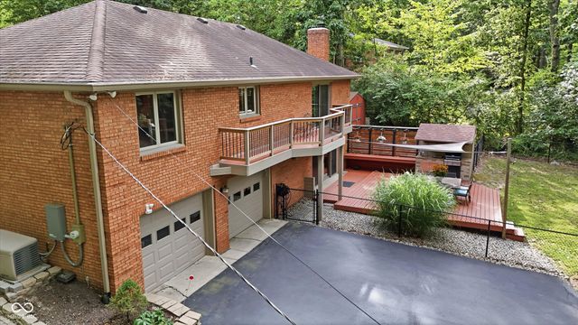 9226 Gleannloch Drive, Indianapolis, IN 46256