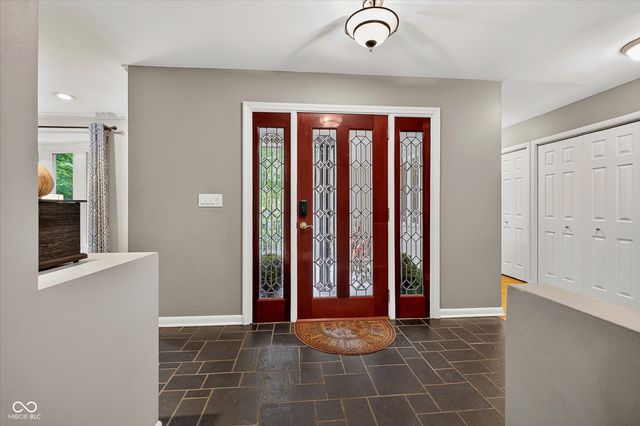 9226 Gleannloch Drive, Indianapolis, IN 46256