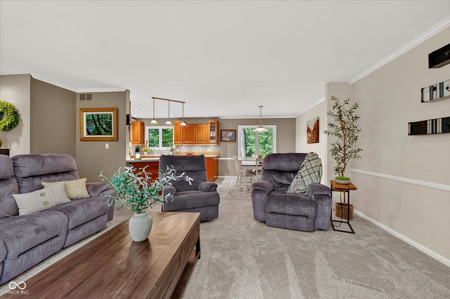 9226 Gleannloch Drive, Indianapolis, IN 46256