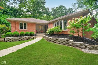 9226 Gleannloch Drive, Indianapolis, IN 46256