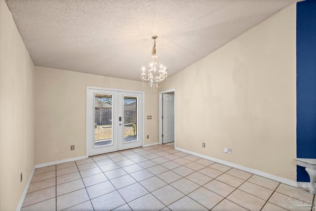 4907 Makenna Cir, Pace, FL 32571