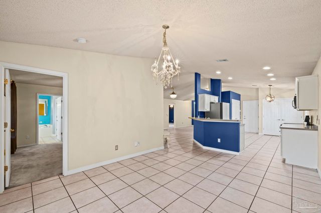 4907 Makenna Cir, Pace, FL 32571