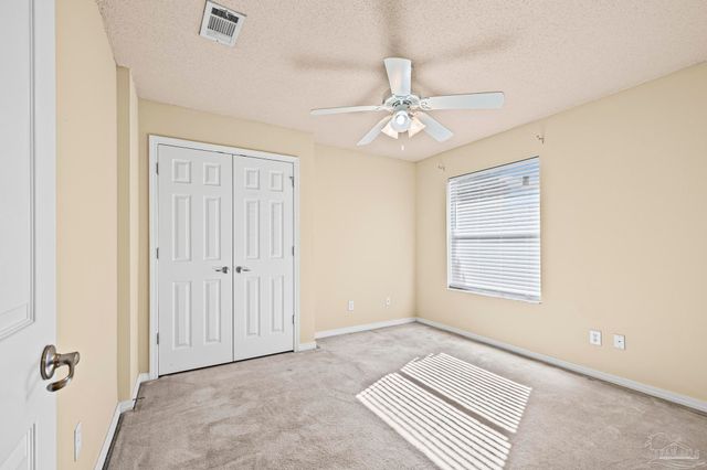 4907 Makenna Cir, Pace, FL 32571