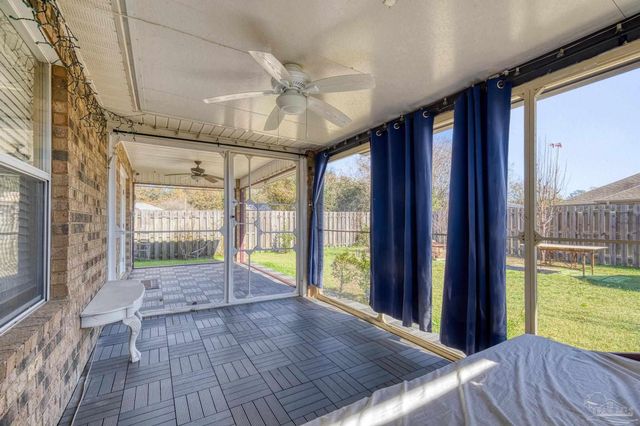 4907 Makenna Cir, Pace, FL 32571