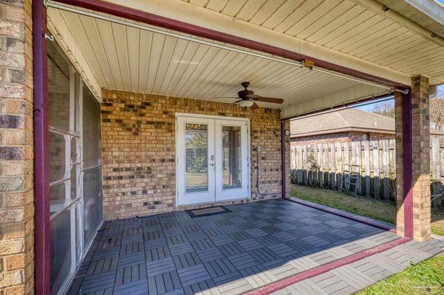 4907 Makenna Cir, Pace, FL 32571