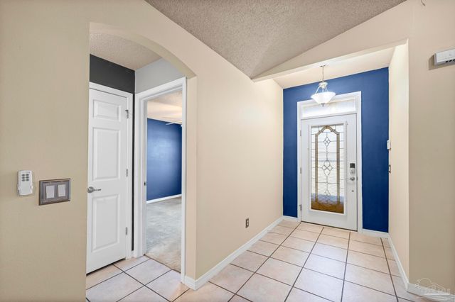 4907 Makenna Cir, Pace, FL 32571