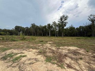 6-Z-1-D Pertuis Rd, St Amant, LA 70774