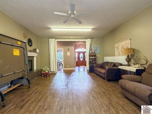 662 Macedonia Church Road, Mayfield, KY 42066