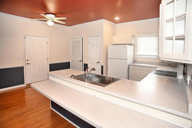 1220 Bostwick Avenue, Chesterton, IN 46304