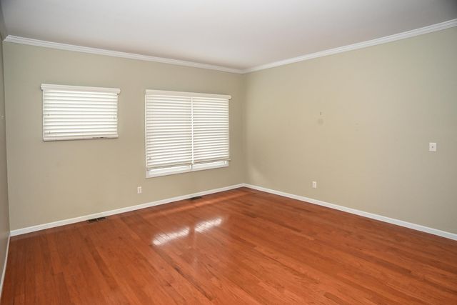 1220 Bostwick Avenue, Chesterton, IN 46304