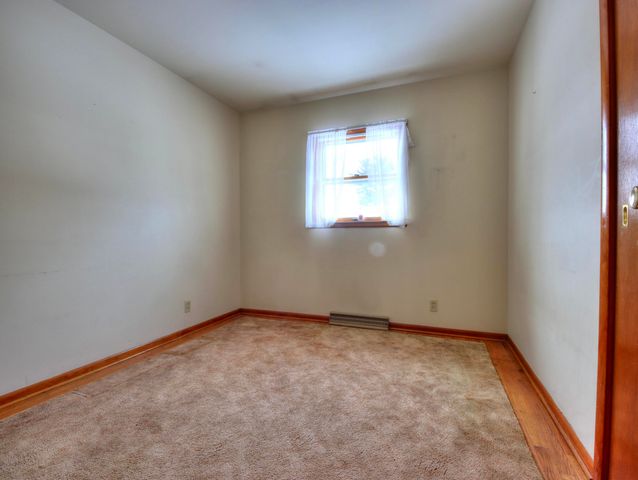 8343 W Pahs Road, Michigan City, IN 46360