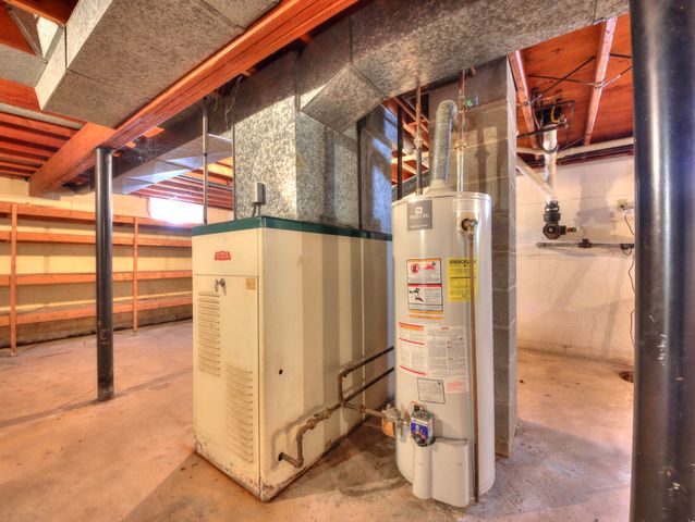 8343 W Pahs Road, Michigan City, IN 46360