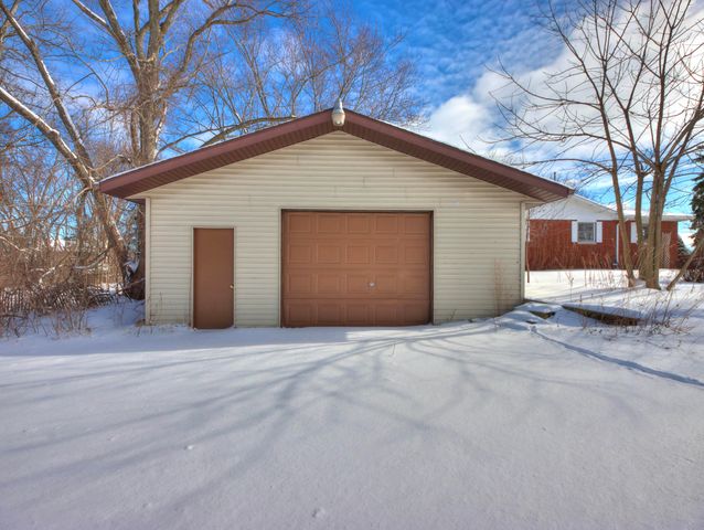 8343 W Pahs Road, Michigan City, IN 46360