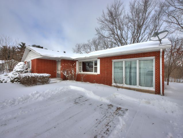 8343 W Pahs Road, Michigan City, IN 46360