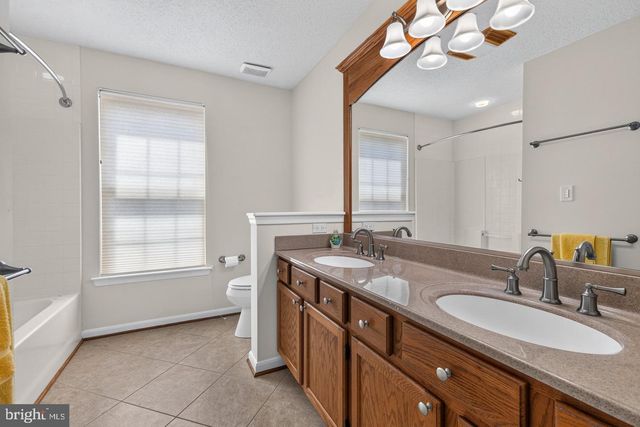 1054 NORFOLK DR, La Plata, MD 20646