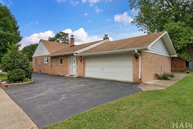8600 Lockwood Avenue, Burbank, IL 60459
