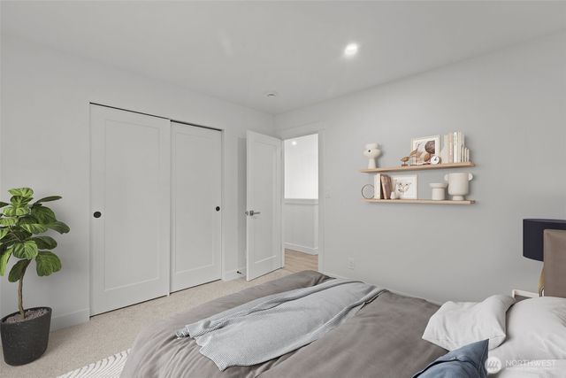 1127 48th Court SE, Auburn, WA 98092