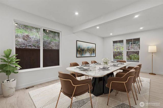 1127 48th Court SE, Auburn, WA 98092