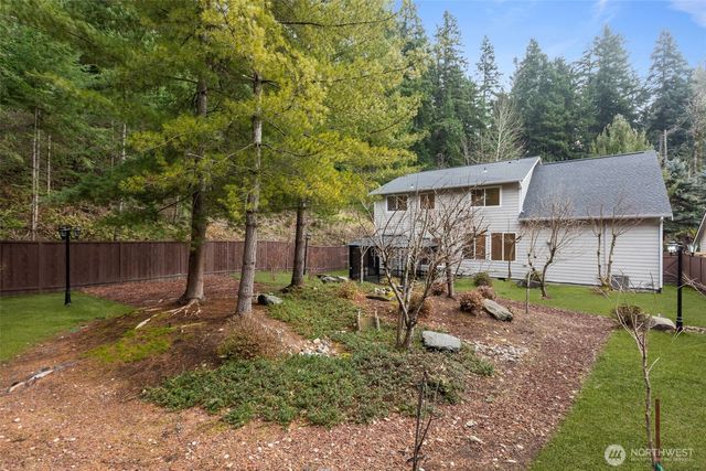 1127 48th Court SE, Auburn, WA 98092