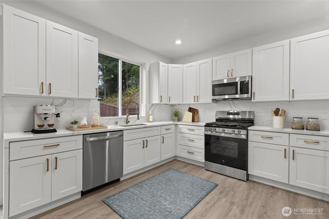 1127 48th Court SE, Auburn, WA 98092