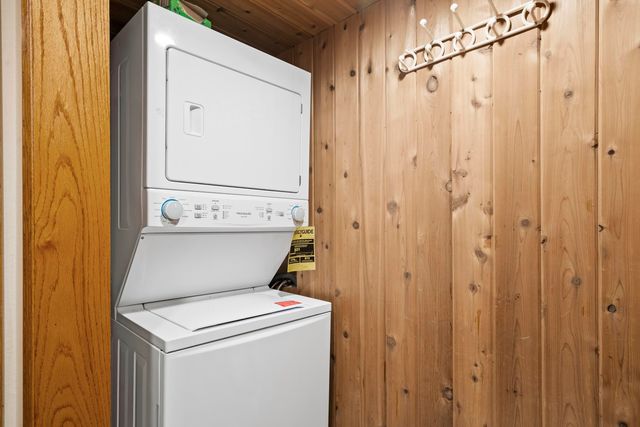 411 S Walnut Street, Kalkaska, MI 49646