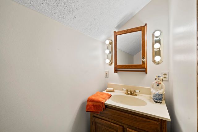 411 S Walnut Street, Kalkaska, MI 49646