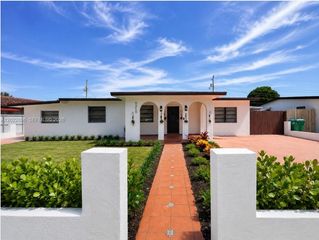 9310 SW 43rd Street, Miami, FL 33165