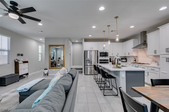 1909 Rini Ridge Avenue, North Las Vegas, NV 89031