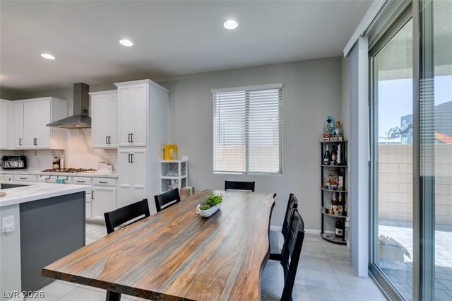 1909 Rini Ridge Avenue, North Las Vegas, NV 89031