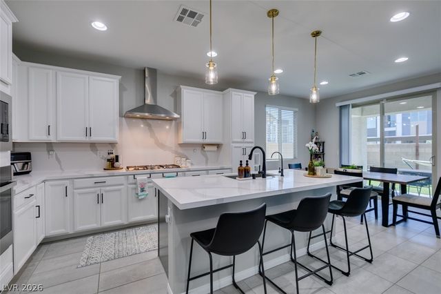 1909 Rini Ridge Avenue, North Las Vegas, NV 89031