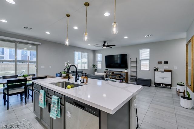 1909 Rini Ridge Avenue, North Las Vegas, NV 89031