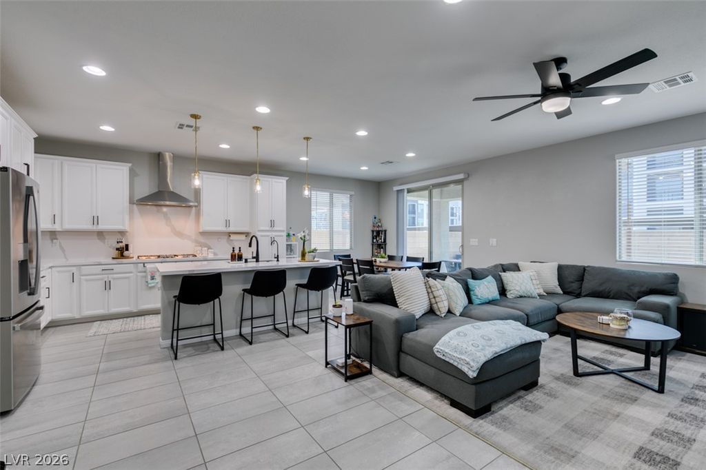 1909 Rini Ridge Avenue, North Las Vegas, NV 89031