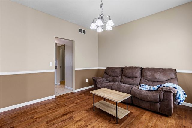 556 Melwood Drive, Greece, NY 14626
