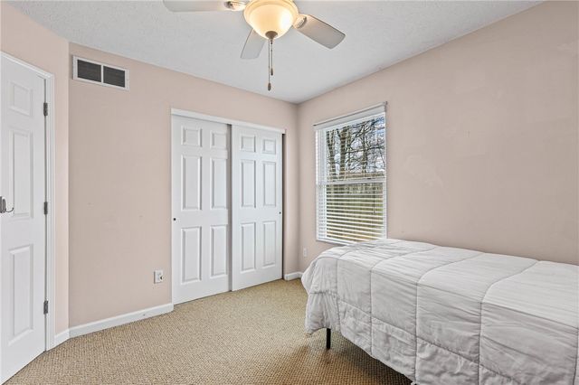 556 Melwood Drive, Greece, NY 14626