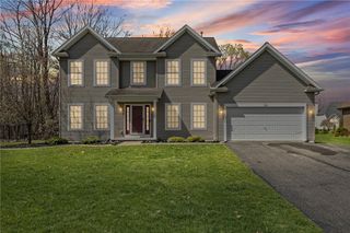 556 Melwood Drive, Greece, NY 14626