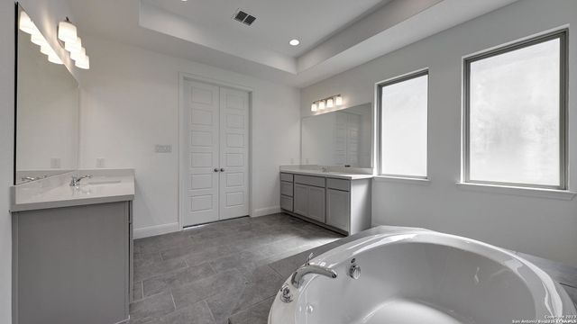 24110 Sidehill Lie, San Antonio, TX 78261