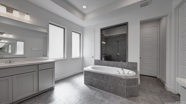 24110 Sidehill Lie, San Antonio, TX 78261