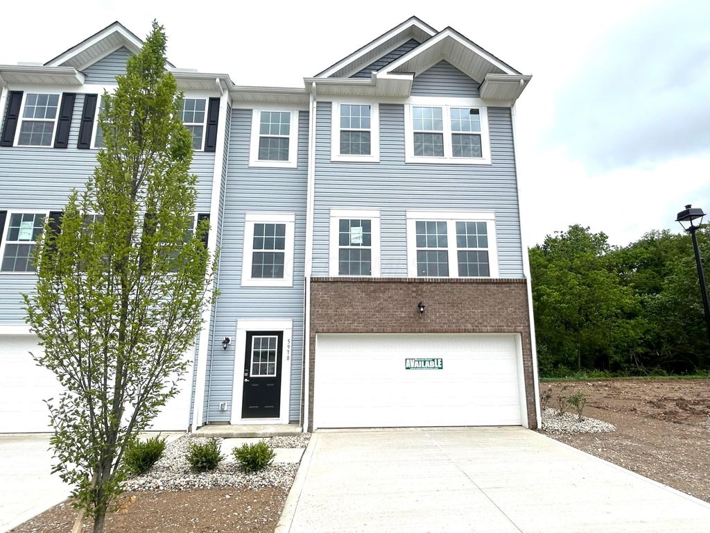 5978 Abernathy Lane, Columbus, OH 43232