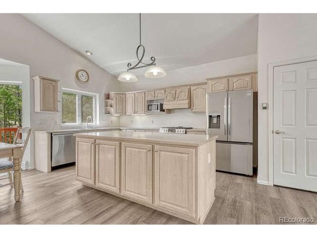 14694 Crooked Trail Rd, Woodland Park, CO 80863