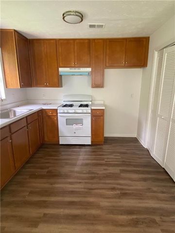 7117 Pineneedle SW Drive, Covington, GA 30014