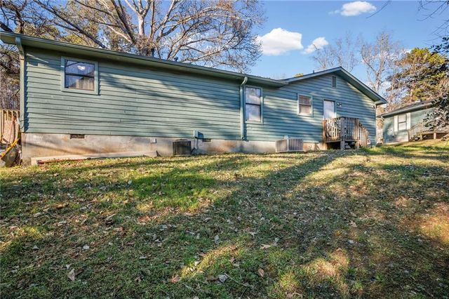 7117 Pineneedle SW Drive, Covington, GA 30014