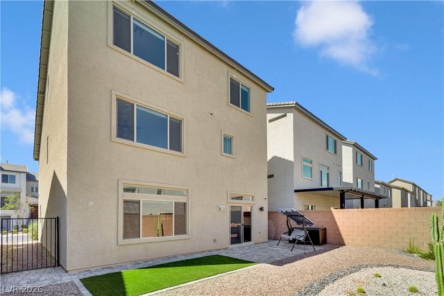 5840 Becklow Gardens Avenue, Las Vegas, NV 89141
