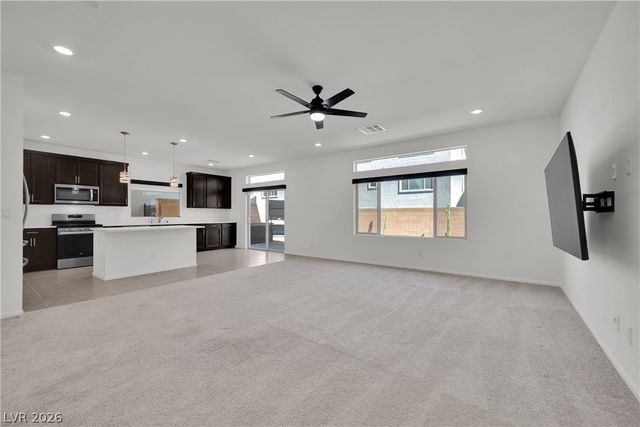 5840 Becklow Gardens Avenue, Las Vegas, NV 89141