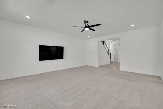 5840 Becklow Gardens Avenue, Las Vegas, NV 89141