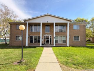 26305 W 7 Mile Road 206, Redford Charter Township, MI 48240