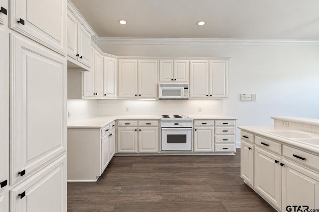 2313 Dietz, Tyler, TX 75701
