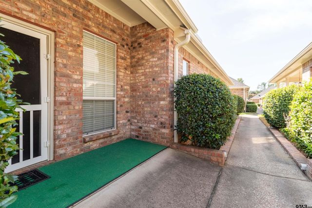 2313 Dietz, Tyler, TX 75701